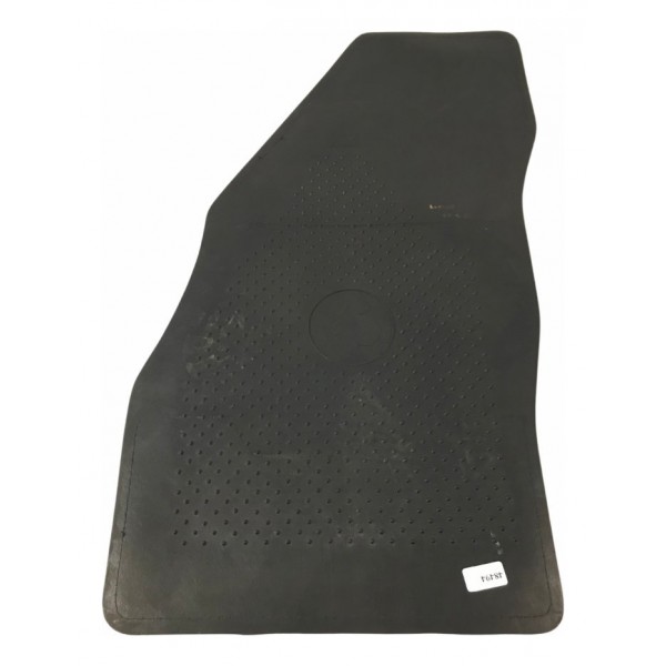 Tapete Dianteiro Direito  Fiat Linea Absolute 2010 (48494) Preto