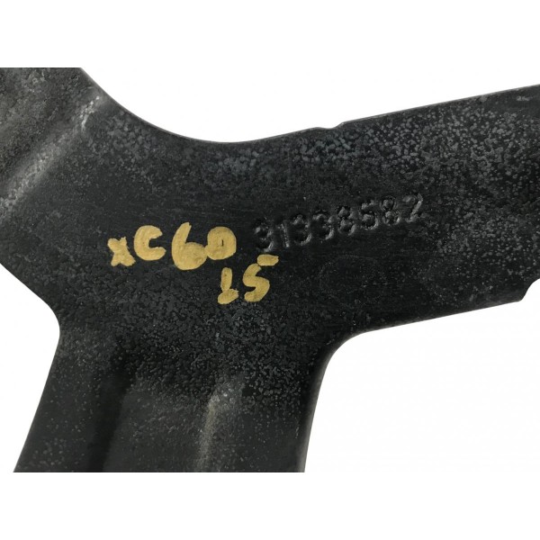 Suporte Mangueira Radiador Volvo Xc60 T6 2015 Original 48900