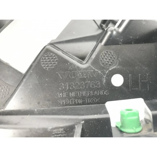 Suporte Parachoque Traseiro Esquerdo Volvo Xc60 T5 T6