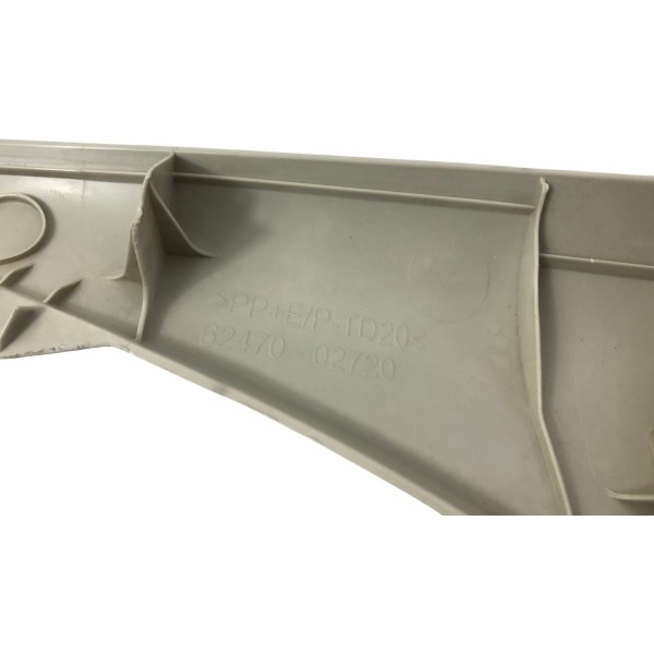 Acabamento Coluna Traseira Direita Corolla Altis Hybrid 2020