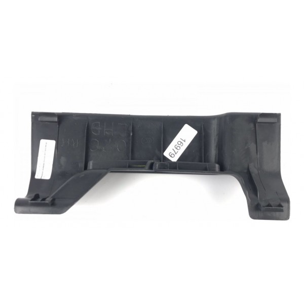 Acabamento Coluna Central  Direita Outlander 2018 (16979)