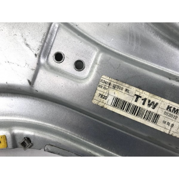 Máquina Vidro Traseira Direita Sportage 2.0 16v 2009 (50081)