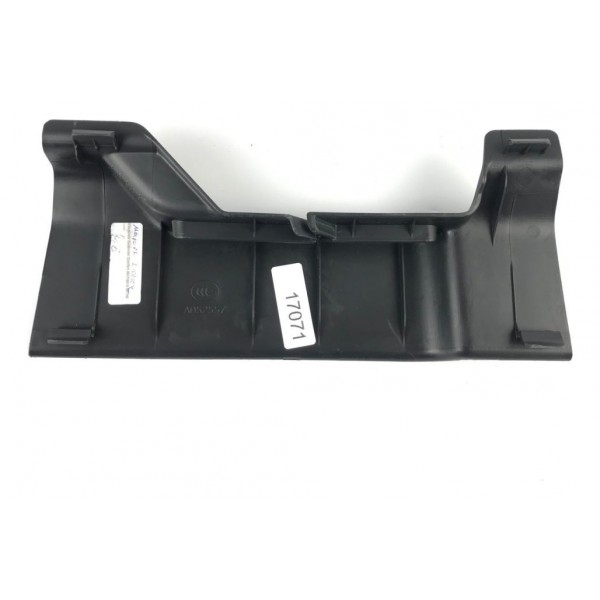 Soleira Interna Porta Dianteira Esquerda Outlander 18 17071