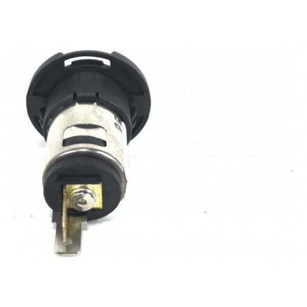 Tomada 12v Hyundai Veloster 1.6 16v 2013 Original 38512