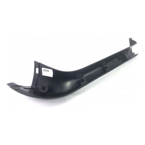 Acabamento Esquerdo Tampa Traseira Discovery 4 2011 (49399)