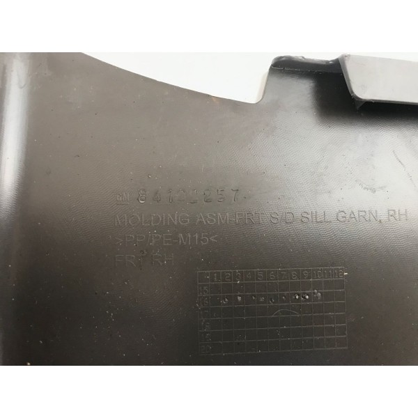 Soleira Interna Direita Gm Cruze Ltz 2017 Original (16624) 52049