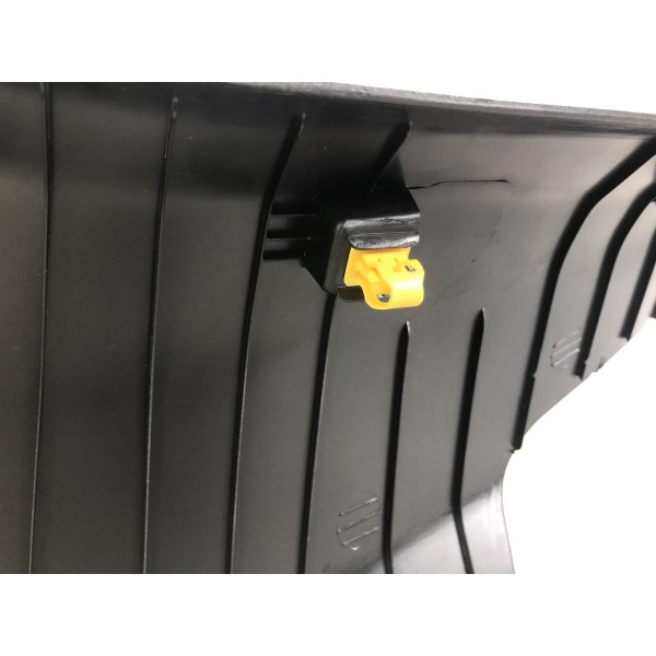 Moldura Coluna Traseira Esquerda Toro 2018 19 20 21 22 2023