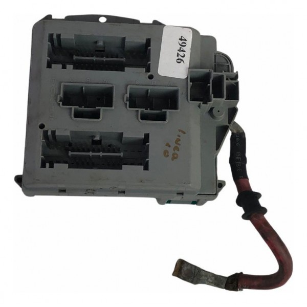 Caixa De Fusível Fiat Linea Absolute 1.9 16v 2010