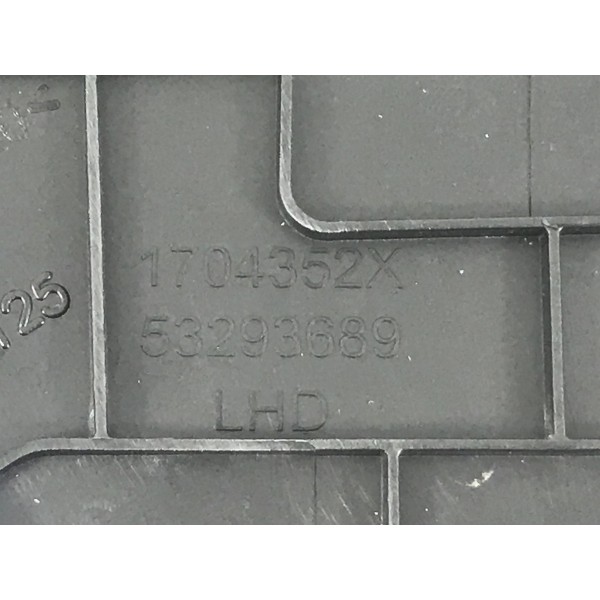 Moldura Lateral Direita Painel Toro 2017 18 19 20 21 22 2023