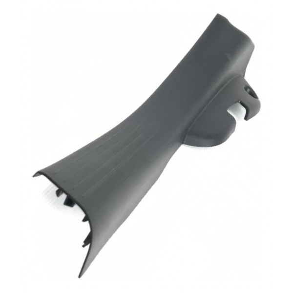 Soleira Traseira Direita Versa 2022 (26713) Preto