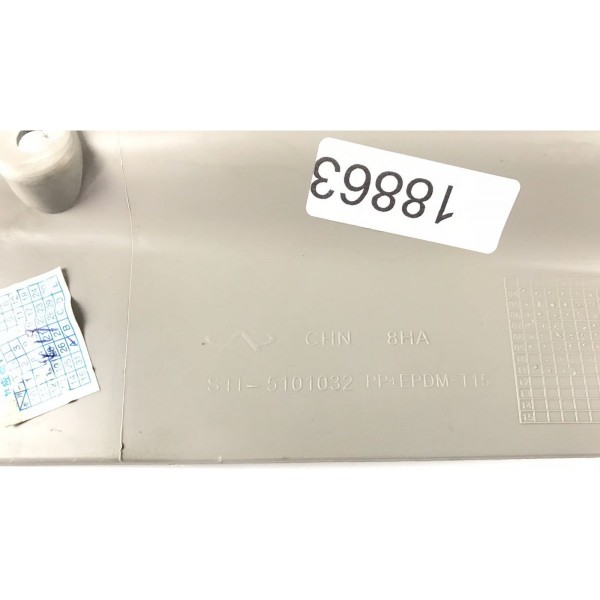 Soleira Porta Dianteira Direita Chery Qq 2012 Original 18863