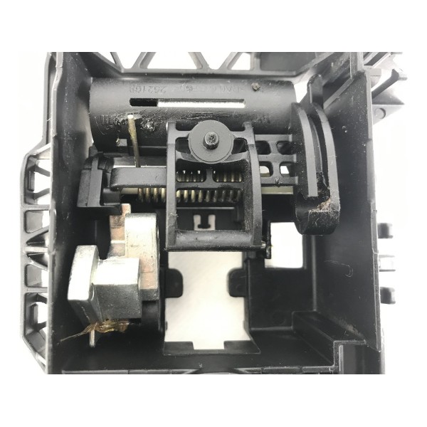 Suporte Maçaneta Porta Traseira Esquerda Toro 2021 22 2023 Traseira