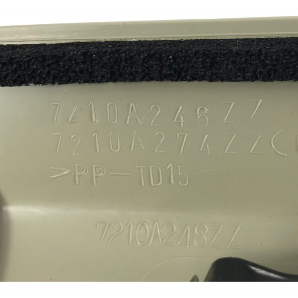 Moldura Coluna Dianteira Direita Outlander 2.0 2014 A 2020