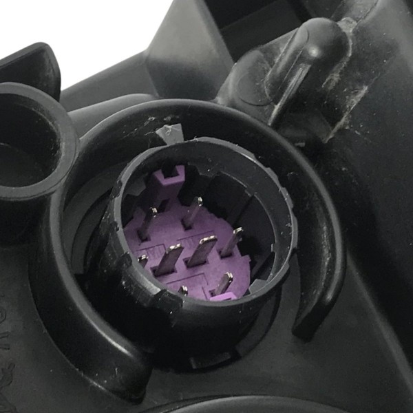 Farol Direito Fiat Pulse 1.0 2021 2022 2023 2024 C/detalhe Direito/passageiro