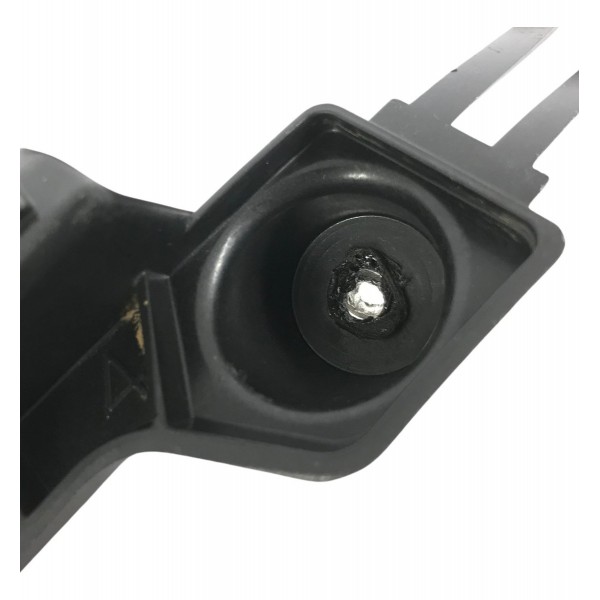 Suporte Guia Parachoque Traseiro Direito Gm Onix 2023 2024