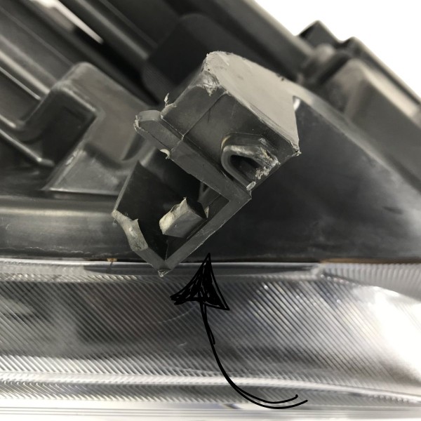 Farol Esquerdo Chery Tiggo 5x Sport 2024 C/detalhe Esquerdo/motorista