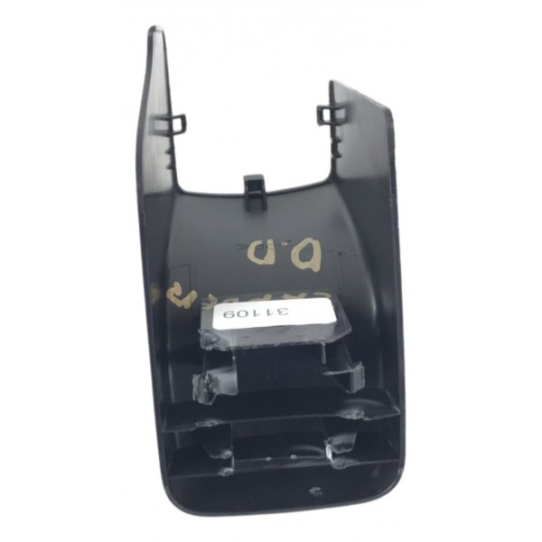 Acabamento Trilho Banco Dianteiro Direito Outlander 15 2019