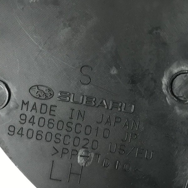 Soleira Dianteira Esquerda Subaru Forester 2012 C/detalhe