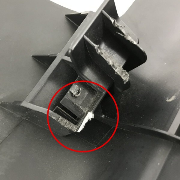 Soleira Dianteira Esquerda Subaru Forester 2012 C/detalhe