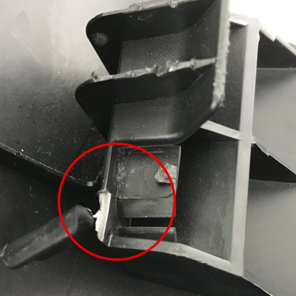 Soleira Dianteira Direita Subaru Forester 2012 C/detalhe