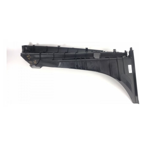 Acabamento Soleira Traseira Esquerda Toyota Etios 2016