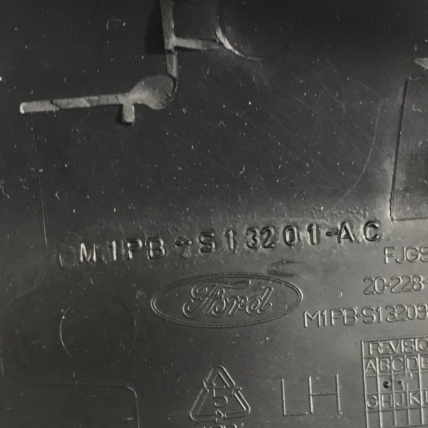 Soleira Porta Dianteira Esquerda Ford Bronco 2024 C/detalhe