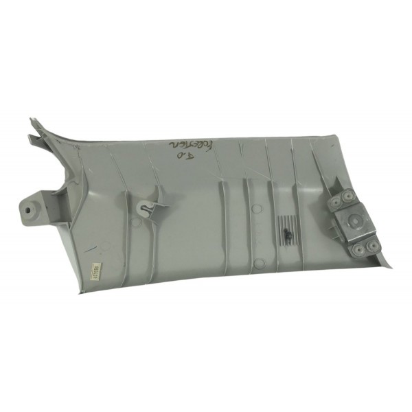 Acabamento Coluna Traseira Direita Subaru Forester 2.5 2009