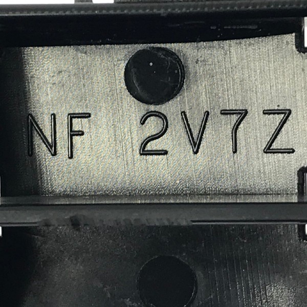 Guia Parachoque Traseiro Direito Subaru Forester 2008 2009