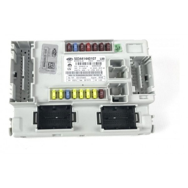 Caixa De Fusível Jeep Renegade Longitude 2016