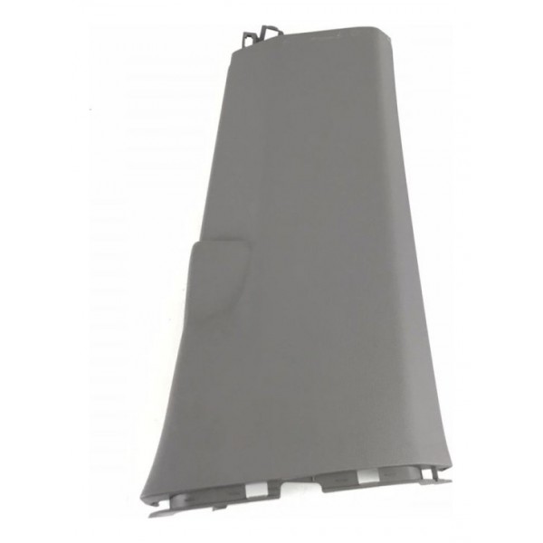 Acabamento Coluna Lateral Direito Virtus 2019