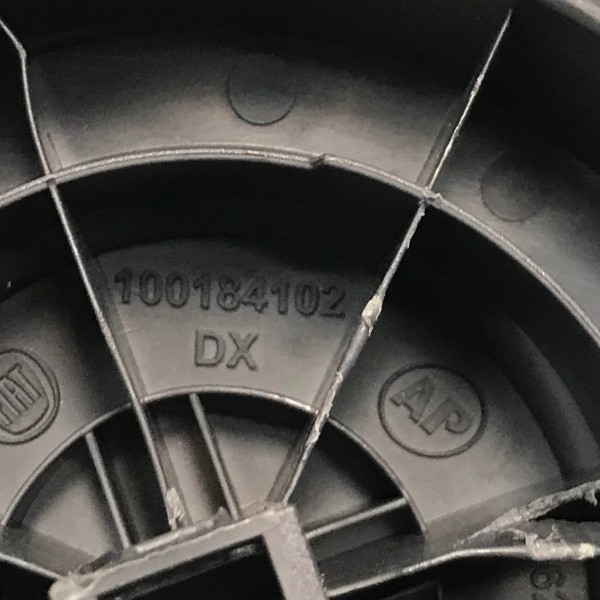 Manopla Regulagem Banco Esquerdo Strada 1.4 2020 C/detalhe