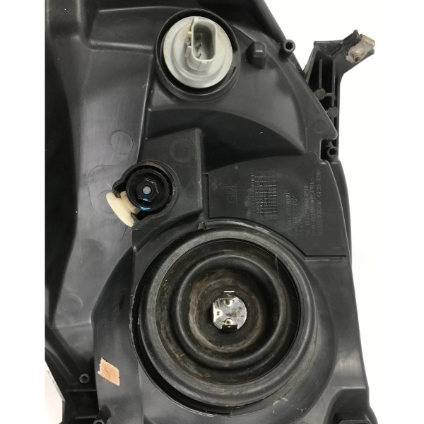 Farol Direito Gm Spin 2012 13 14 15 16 17 2018 Recuperado Direito/passageiro