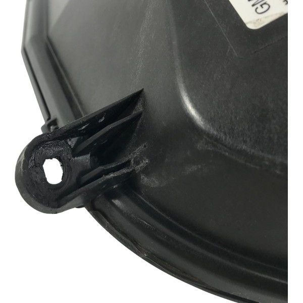 Farol Milha Esquerdo Gm Cruze 2017 18 19 20 2021 Recuperado