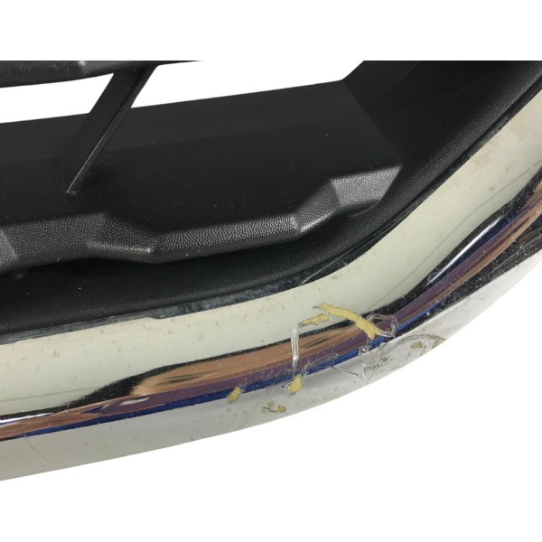 Grade Dianteira Captur 1.6 2017 18 19 20 2021 Recuperado