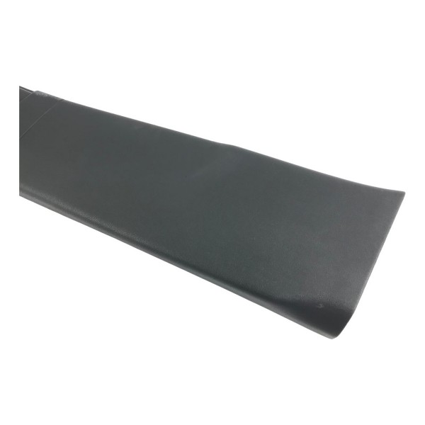 Acabamento Coluna Central Esquerda Gm Montana 2023 2024 2025