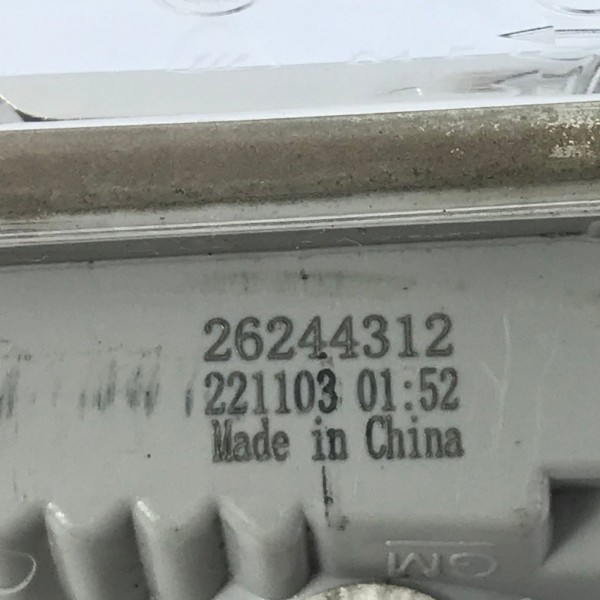 Luz Pisca Seta Esquerda Chevrolet Montana Tracker Onix