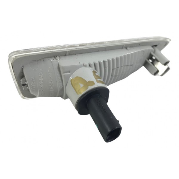 Luz Pisca Seta Esquerda Chevrolet Montana Tracker Onix