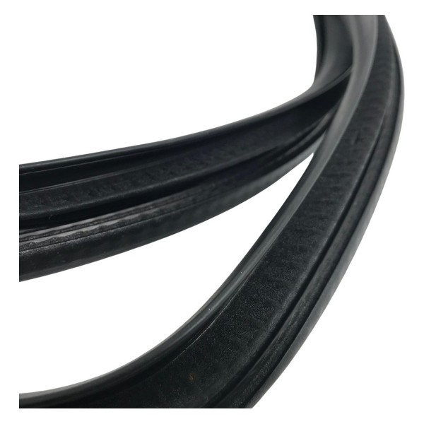 Borracha Vedação Porta Traseira Direita Gm Montana 2024 2025