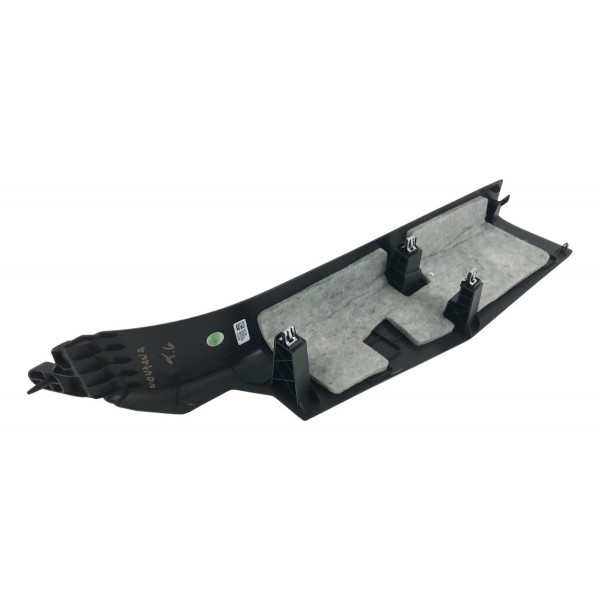 Acabamento Coluna Traseira Esquerda Chevrolet Montana 2024