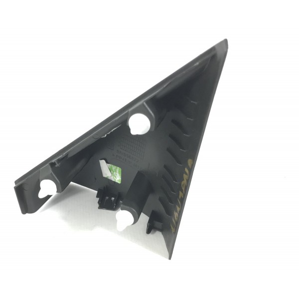 Moldura Interna Retrovisor Esquerdo Montana 2023 2024 2025