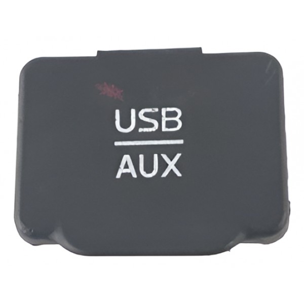 Entrada Aux Ubs Nissan Versa 1.6 2017 Original 20490