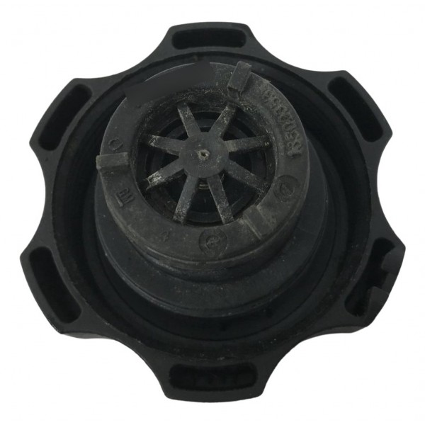 Tampa Reservatório Radiador Cruze Tracker Spin S10 Onix