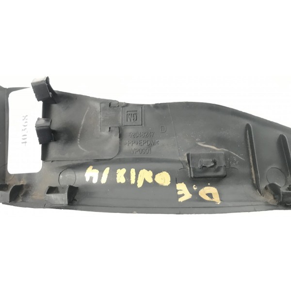 Moldura Acabamento Churrasqueira Direito Gm Onix Prisma