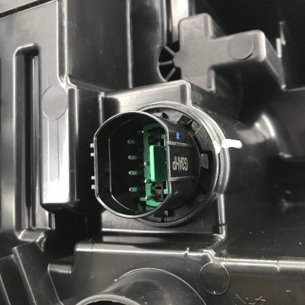 Farol Direito Gwm Haval H6 Premium 1.5 16v Turbo 2023 2024