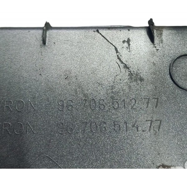 Moldura Placa Tampa Citroen Aircross Traseira - 7825 A