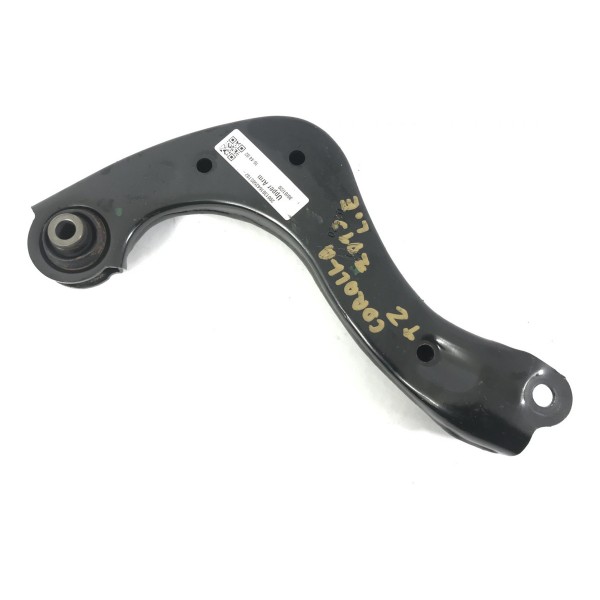 Braço Curvo Suspensão Tras Esquerdo Corolla Altis 2020 A 23