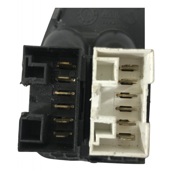 Botão Comando Vidro Duplo Fiat Palio Stada Siena 2001 Á 2006