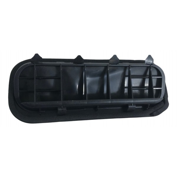 Difusor Ar Porta Malas Toyota Yaris 2020 2021 2022 2023 2024