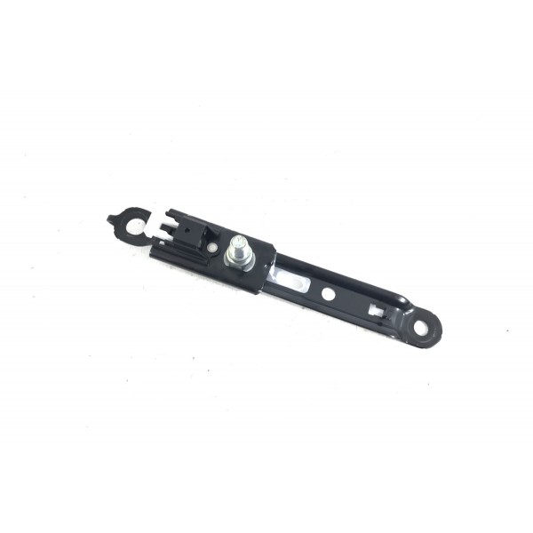 Trilho Guia Cinto Dianteiro Direito Yaris Sedan 2019 À 2023