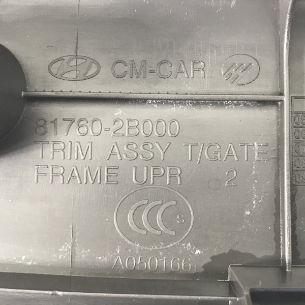 Acabamento Superior Tampa Traseira Santa Fé 2012 C/detalhe